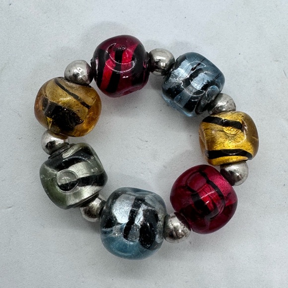 Pier 1 Imports Napkin Rings Set of 6 - Picture 3 of 6